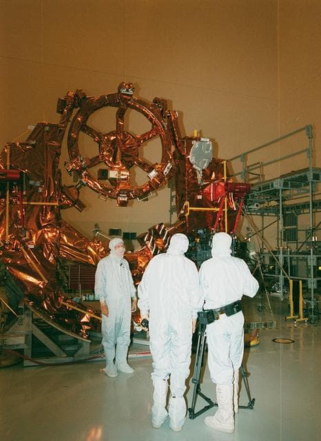 NASA image: KSC-99pp1200