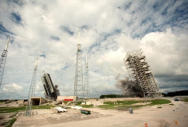 NASA image: KSC-99pp1239