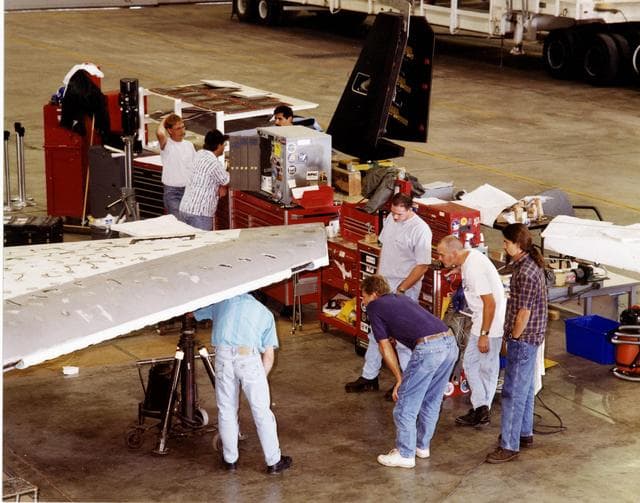 NASA image: KSC-99pp1272
