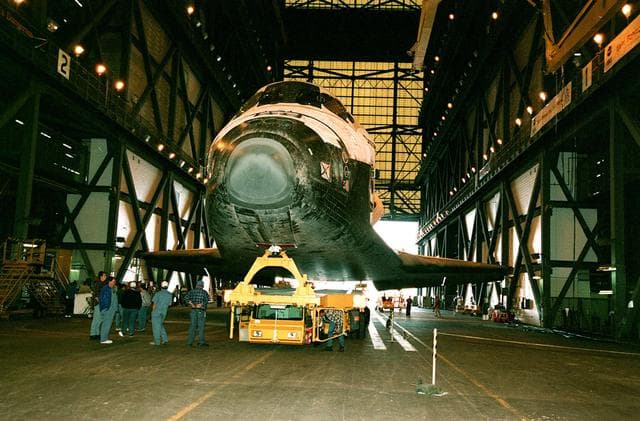 NASA image: KSC-99pp1281
