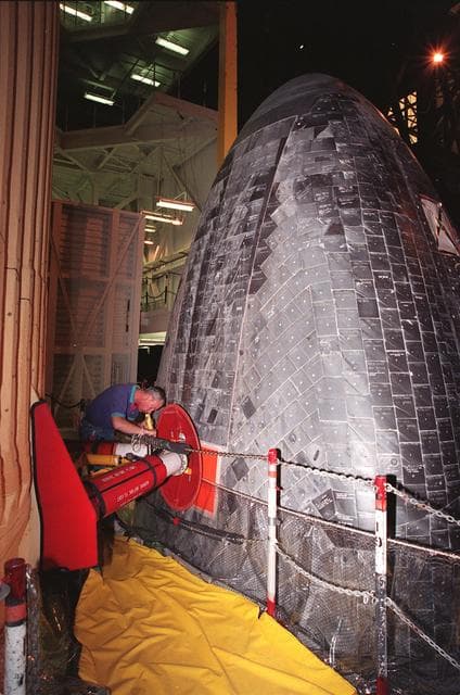 NASA image: KSC-99pp1284
