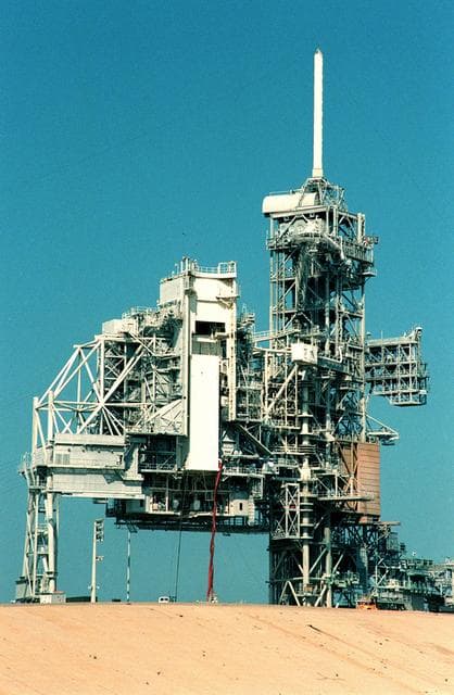NASA image: KSC-99pp1287