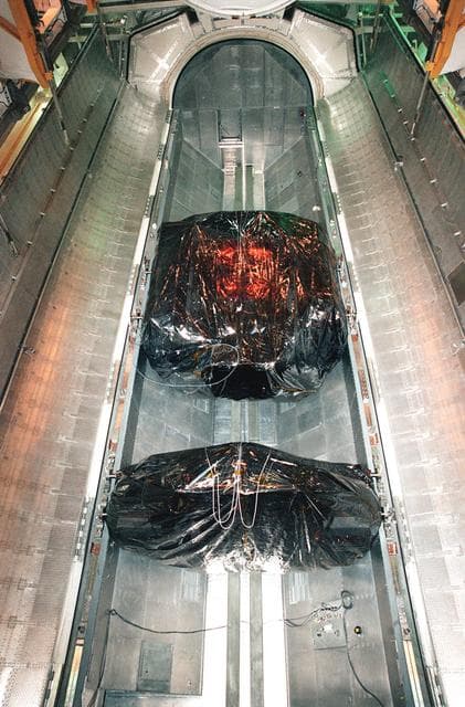 NASA image: KSC-99pp1289