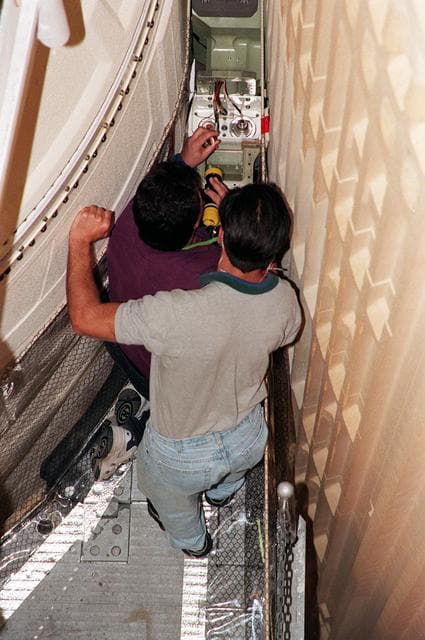 NASA image: KSC-99pp1290