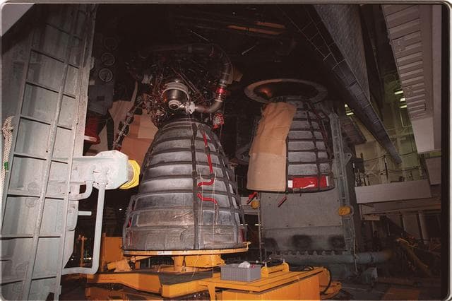 NASA image: KSC-99pp1293