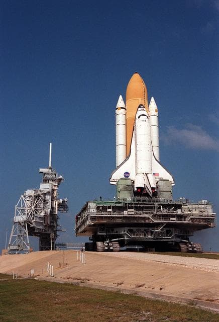 NASA image: KSC-99pp1307