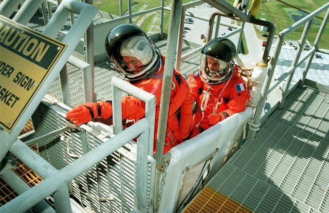 NASA image: KSC-99pp1338