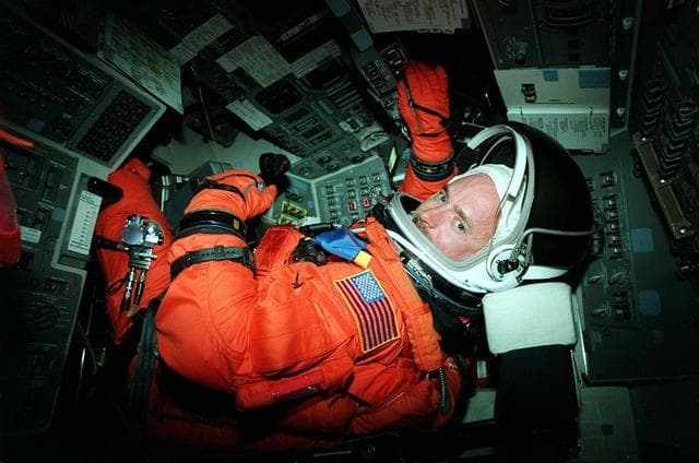 NASA image: KSC-99pp1345
