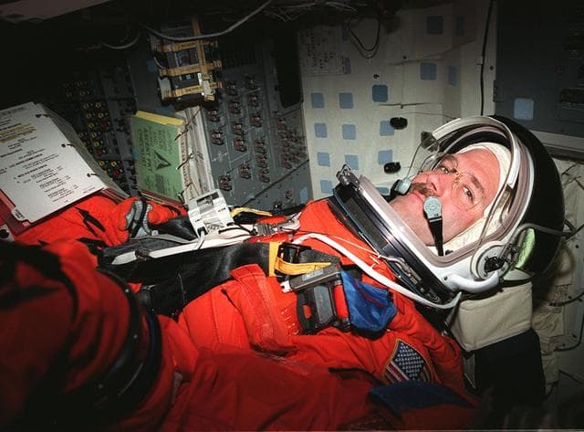NASA image: KSC-99pp1346