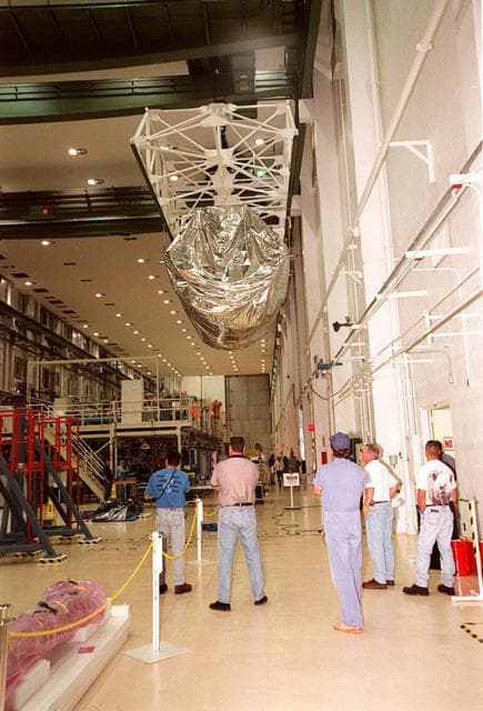 NASA image: KSC-99pp1360