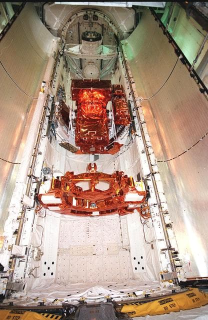 NASA image: KSC-99pp1364