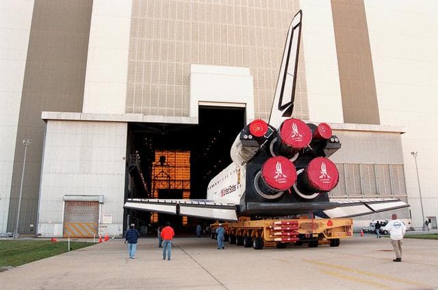 NASA image: KSC-99pp1372