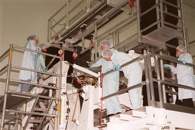 NASA image: KSC-99pp1377