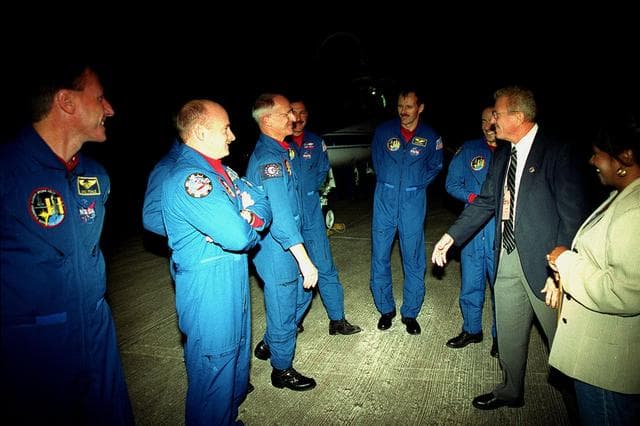 NASA image: KSC-99pp1386