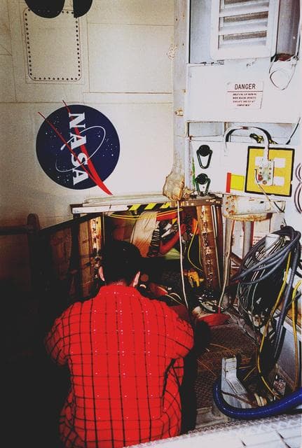 NASA image: KSC-99pp1394