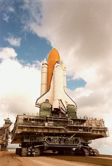 NASA image: KSC-99pp1418