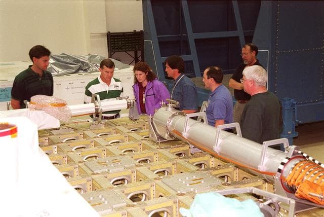 NASA image: KSC-99pp1422