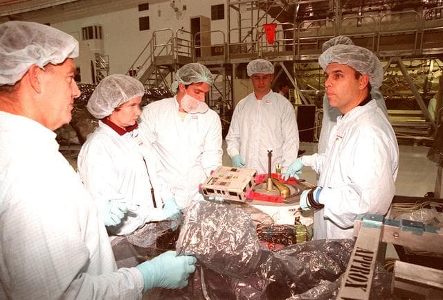 NASA image: KSC-99pp1428