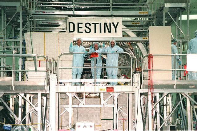 NASA image: KSC-99pp1429