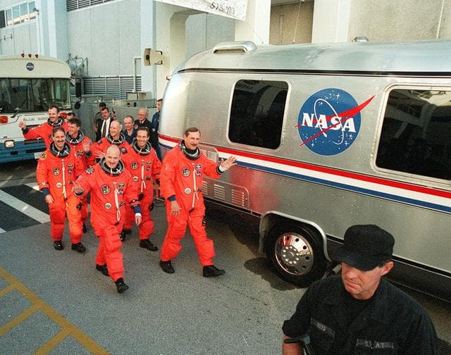 KSC-99pp1469