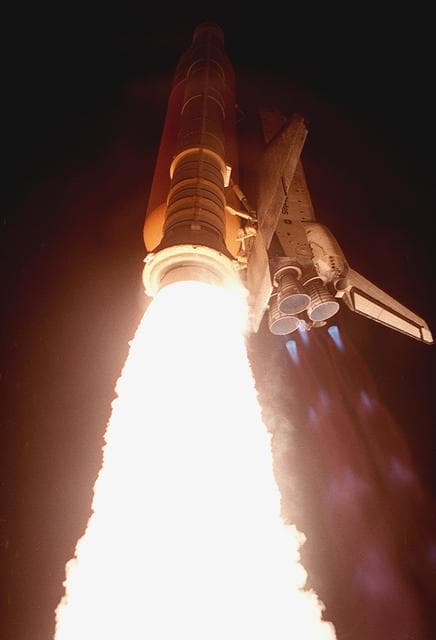 NASA image: KSC-99pp1479