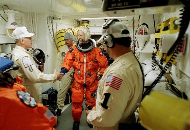 NASA image: KSC-99pp1481
