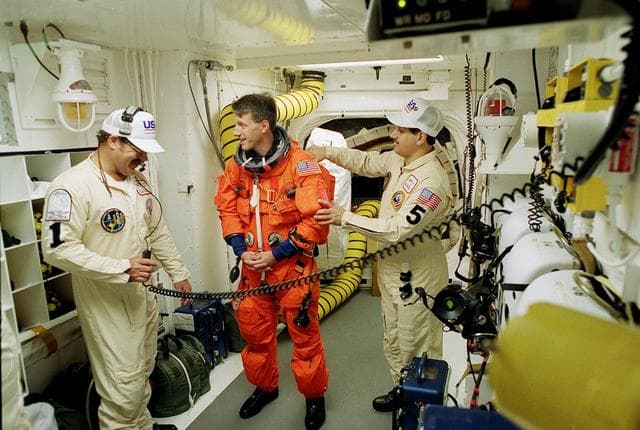 NASA image: KSC-99pp1483