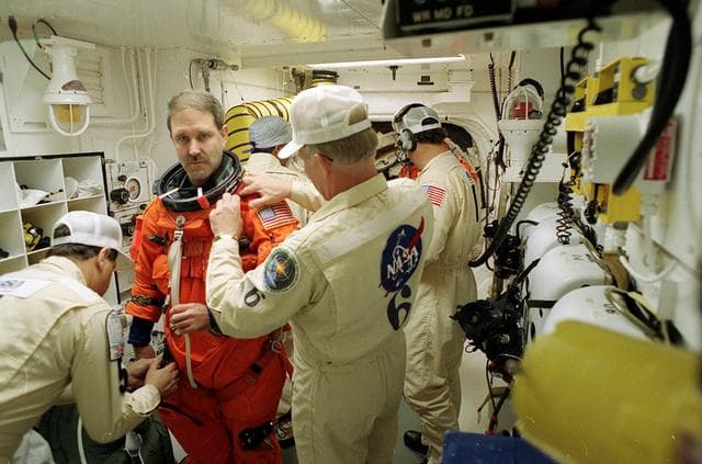 NASA image: KSC-99pp1484