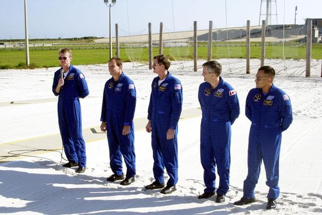 NASA image: KSC00padig083