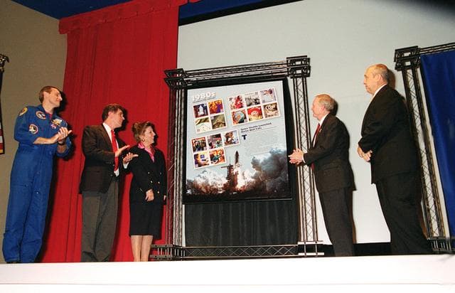 NASA image: KSC00pp0010