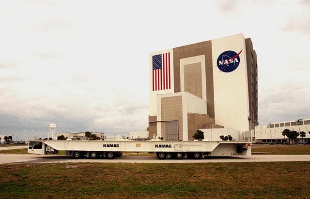 NASA image: KSC00pp0098