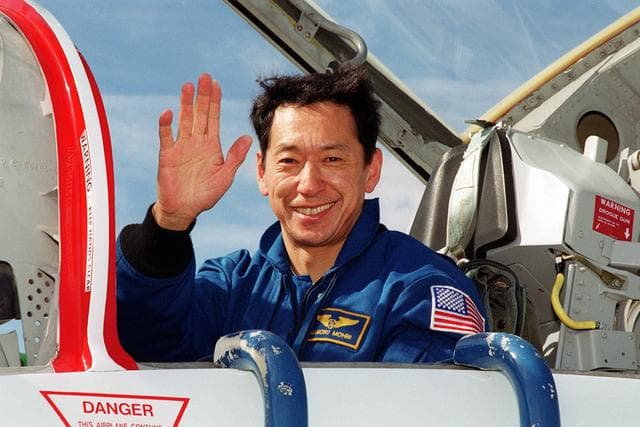 NASA image: KSC00pp0108