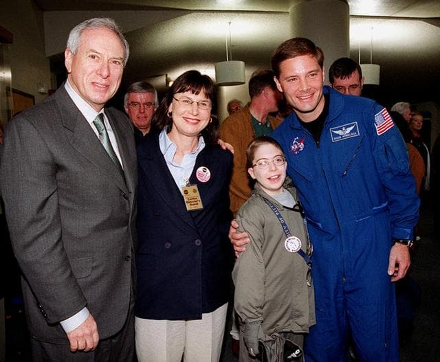 NASA image: KSC00pp0139