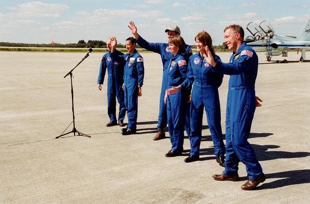 NASA image: KSC00pp0174