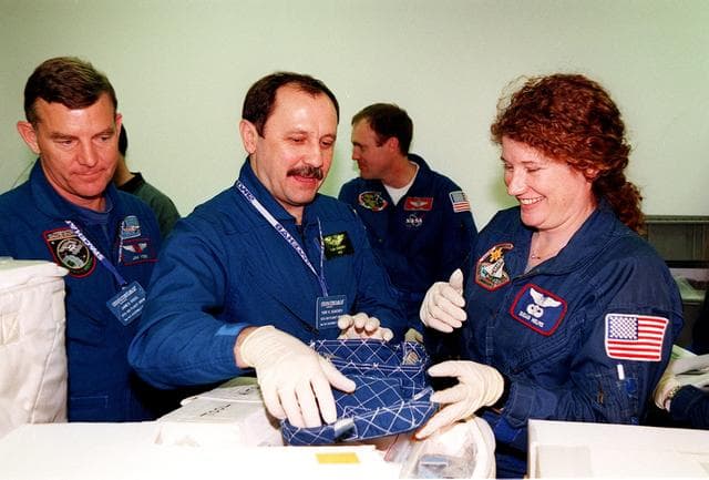 NASA image: KSC00pp0278