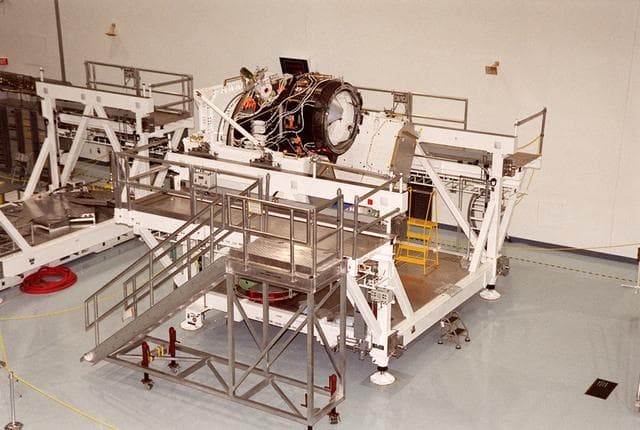 NASA image: KSC00pp0293