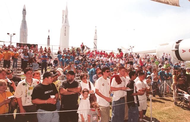 NASA image: KSC00pp0322