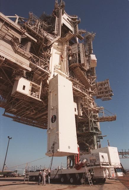 NASA image: KSC00pp0369
