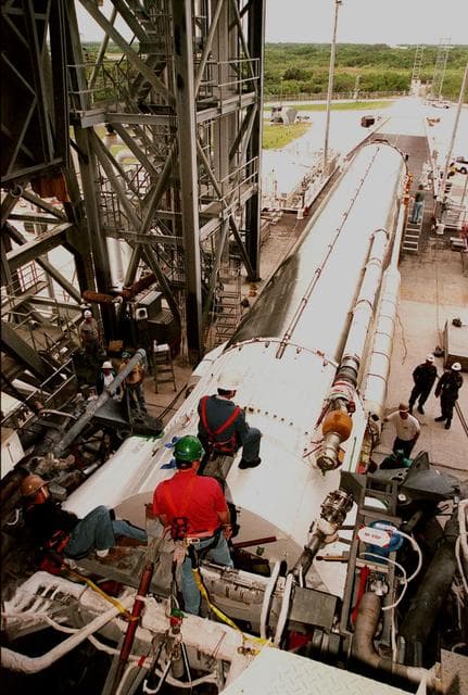 NASA image: KSC00pp0412