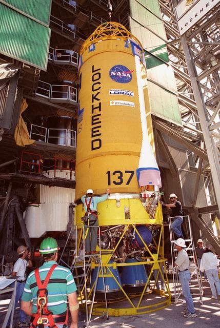 NASA image: KSC00pp0424