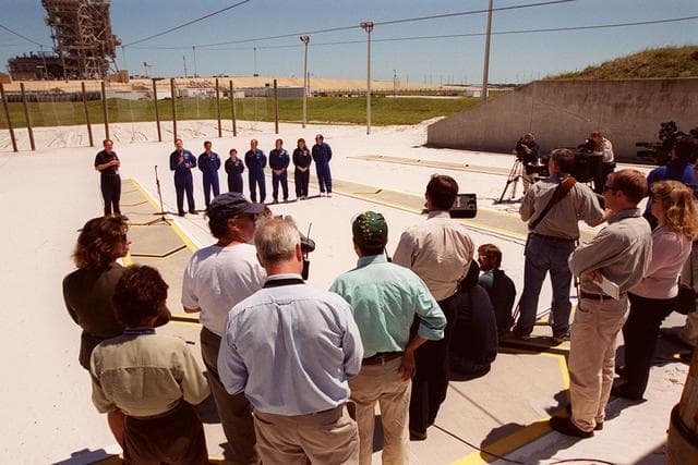 NASA image: KSC00pp0457