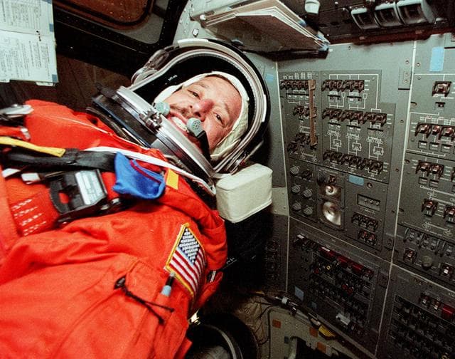 NASA image: KSC00pp0469