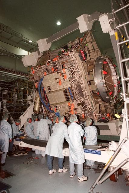 NASA image: KSC00pp0595