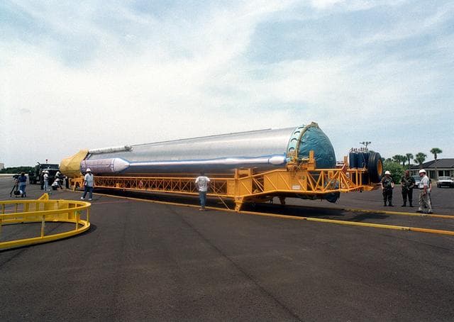 NASA image: KSC00pp0664