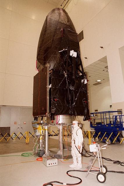 NASA image: KSC00pp0712