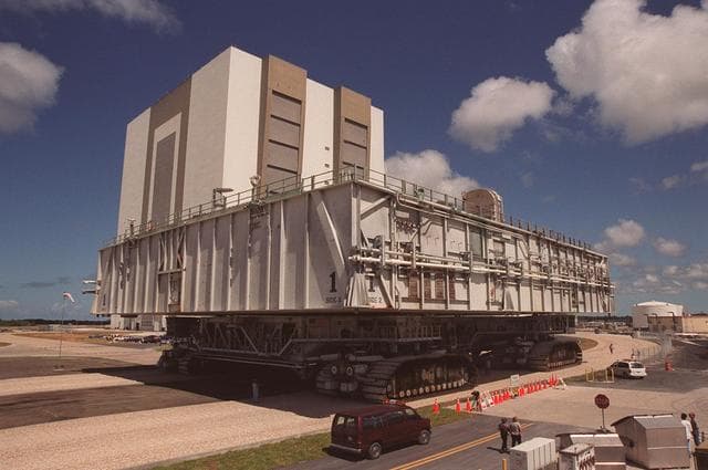 NASA image: KSC00pp0718