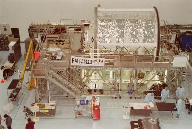 NASA image: KSC00pp0781