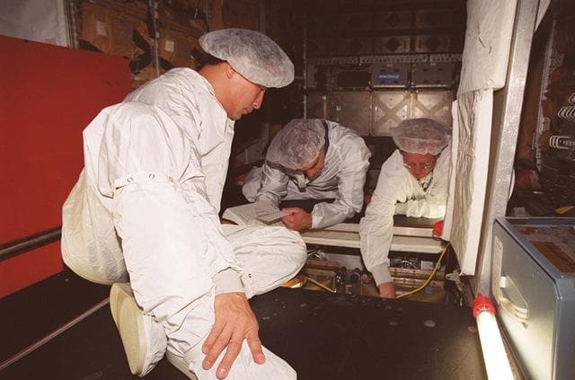 NASA image: KSC00pp0788