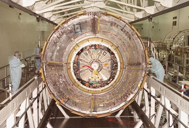 NASA image: KSC00pp0804