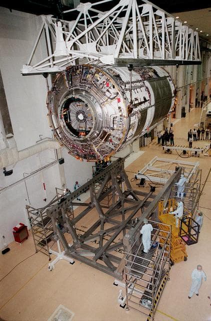 NASA image: KSC00pp0829